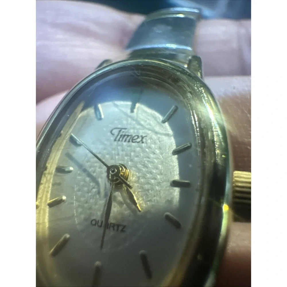 Works Vintage Timex Cavatina Quartz Two Tone Ladies Watch Stretch 18mm Fit 7.5